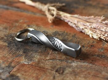 6th Anniversary Twist Iron Bar Forged Keyring Blacksmtih Made, 2 of 12