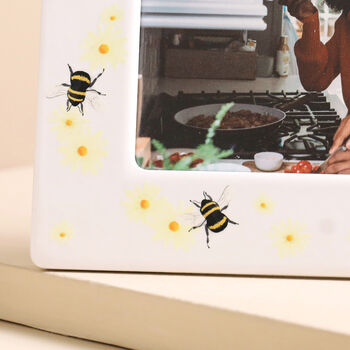 Personalised Bee Ceramic 4' x 6' Photo Frame, 2 of 3