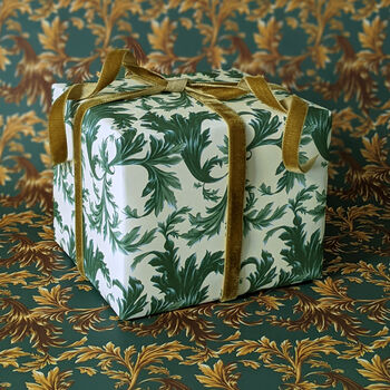 Vintage Christmas Wrapping Paper Set, 8 of 12