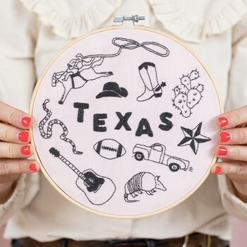 Texas X Maptote Embroidery Hoop Kit, 4 of 5