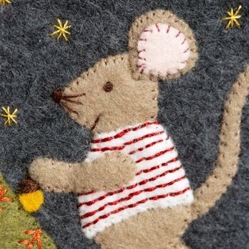 Christmas With The Mouse Family Felt Appliqué Hoop Kit, 2 of 6