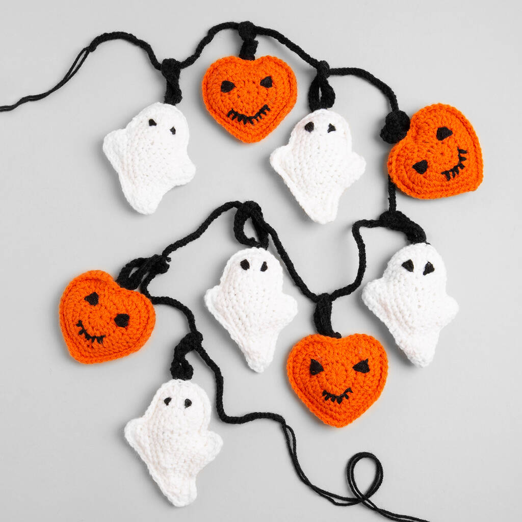 Ghost Bunting Garland Halloween Crochet Kit By Wool Couture