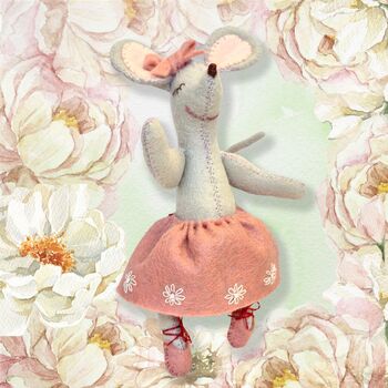 Little Mouse The Ballet Dancer Felt Craft Mini Kit, 6 of 6