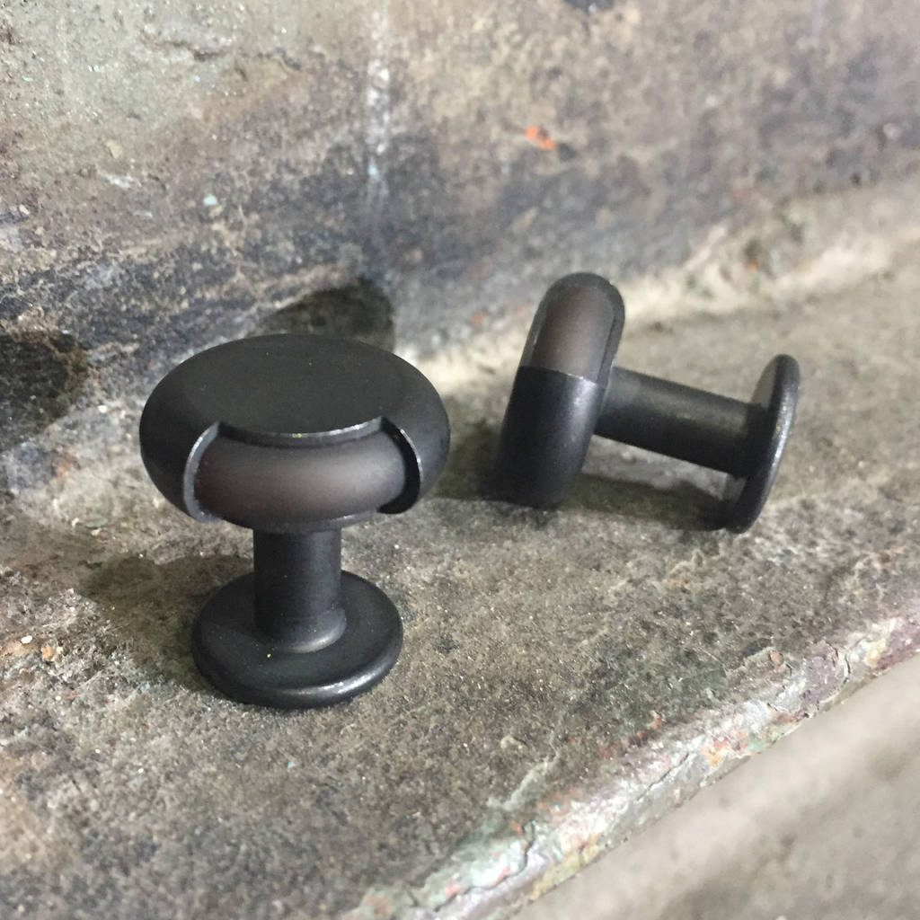 Image of Men's Round Modern Cufflinks, Silver/Black