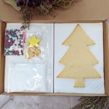 Christmas Tree Decorating Kit, 4 of 4