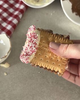 Mini S'mores Valantine's Kit, 7 of 10