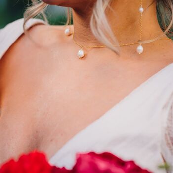 Bridal Teardrop Pearl Lariat Backdrop Necklace, 9 of 12