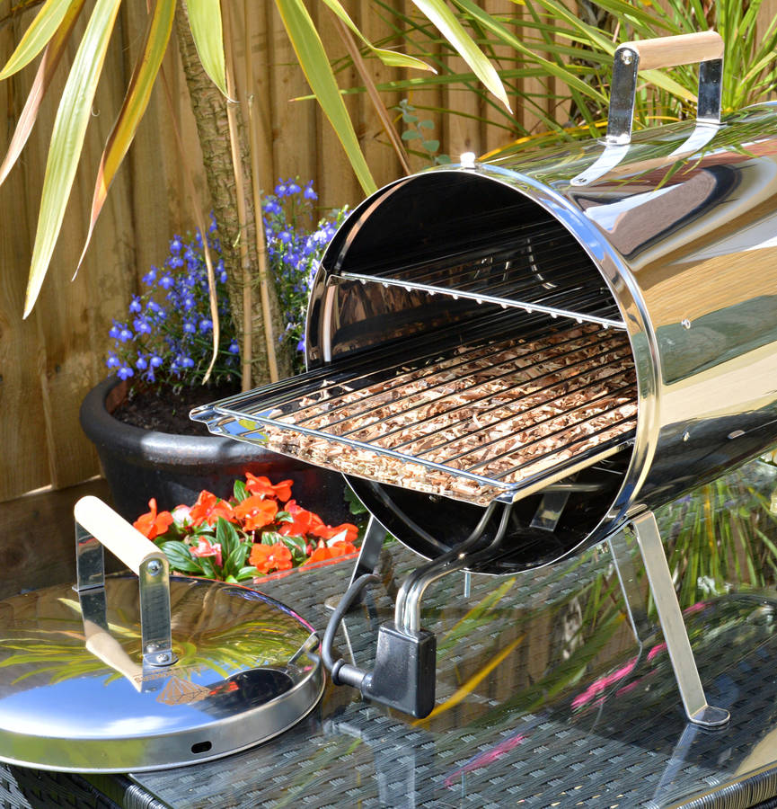 hot and cold smoker, oven and bbq with £60 wine voucher by 