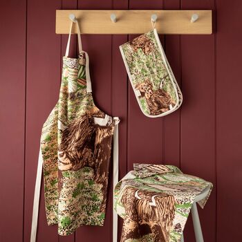 Highland Cow Love Apron, 5 of 6