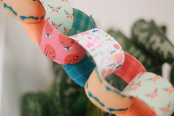 Minibeasts | Kids Paper Chain Kit, 10 of 12