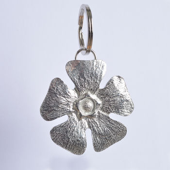 Forget Me Not English Pewter Flower Keyring Gifts, 3 of 7
