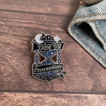 Time To Procrastinate Enamel Pin – Hourglass, Sand Timer, 2 of 6
