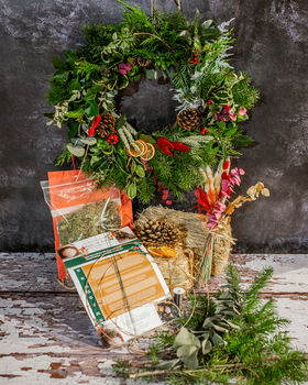 Fresh Traditional Christmas Wreath Making Kit, 2 of 7