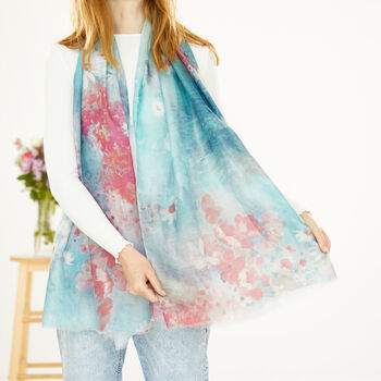 Hazy Daisy Scarf, 3 of 9