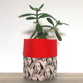 Shakespeare Fabric Pot. Planter, 2 of 7