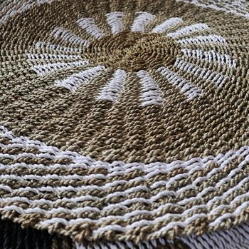 Round Seagrass White And Tan Inner Sun 1metre, 2 of 2