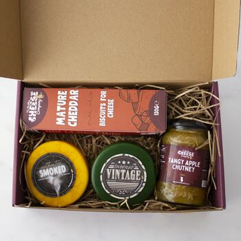 The Chuckling Cheese Traditional Selection Box, 4 of 4
