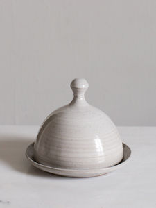 round ceramic butter dish with lid