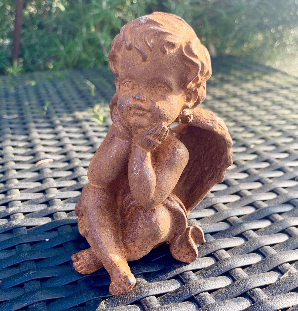 Cherub Sculpture By London Garden Trading ...