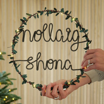 Nollaig Shona Wreath Light, 2 of 5