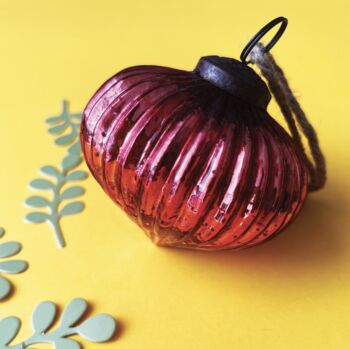 Red Glass Traditional Onion Shape Bauble, 3 of 3