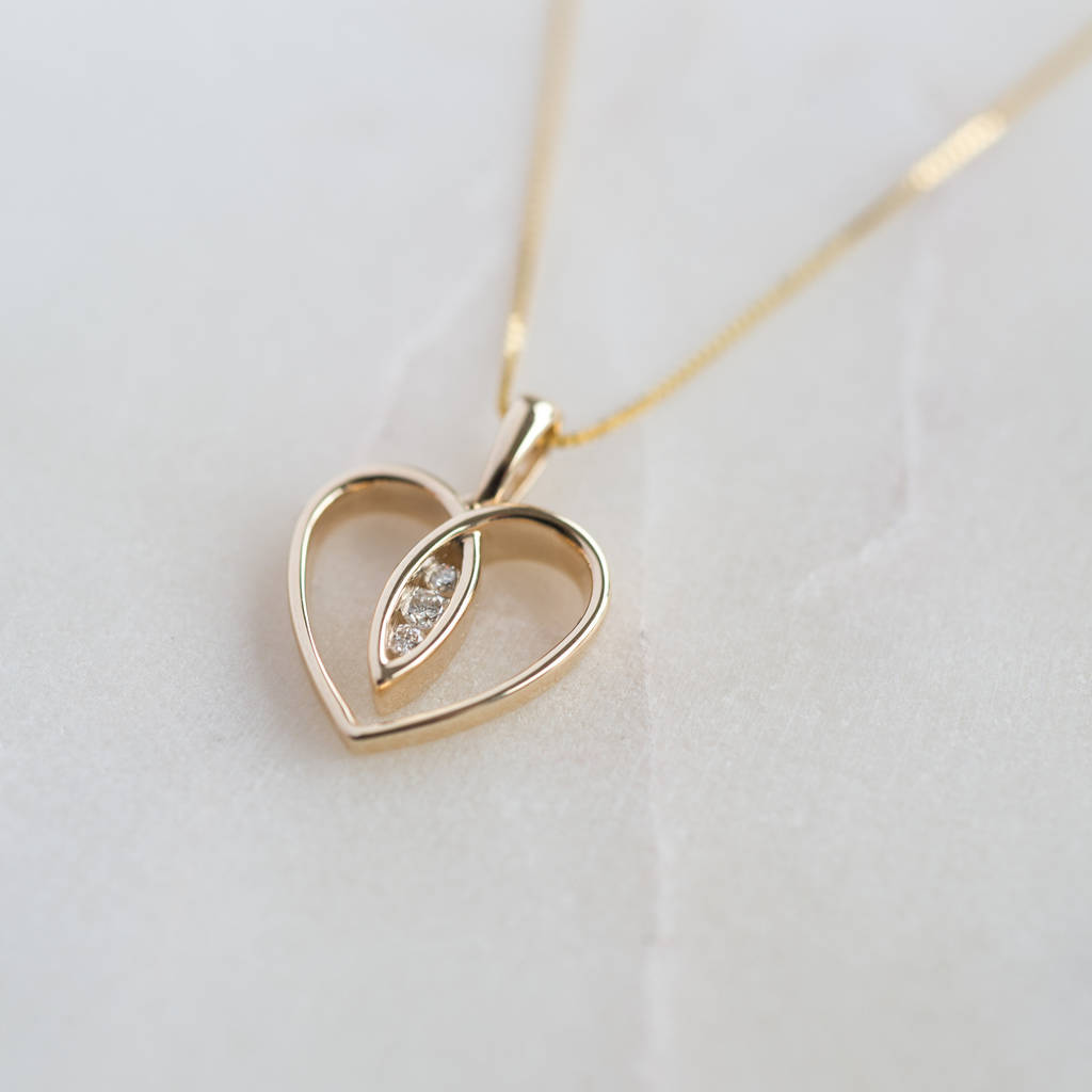 Gold heart with diamond necklace Clearance