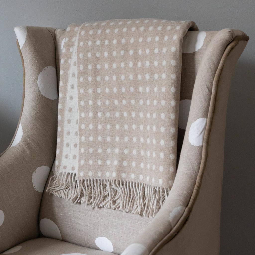 Modern Crocheted Blankets, Throws and Cushions | Laura 