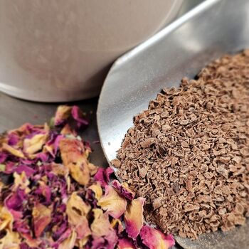 Love Potion Hot Chocolate Flakes, 3 of 3