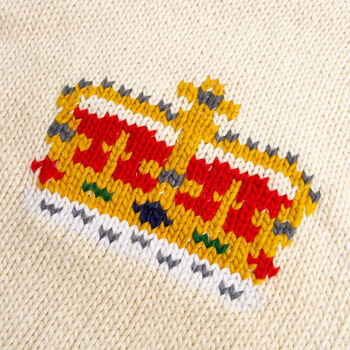 Coronation Crown Blanket Easy Knitting Kit, 5 of 7