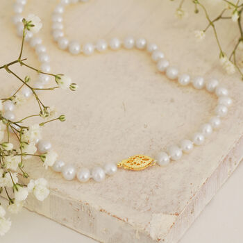 Vintage Style Pearl Necklace, 2 of 3