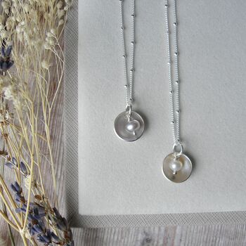 Freshwater Pearl Curve Necklace, 3 of 6