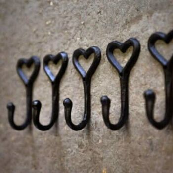 Heart Hanging Coat Hooks Wall Mounted 5pc Iron Holders, 2 of 5