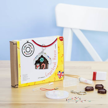 Gingerbread House Themed Jewellery Craft Kit, 2 of 5