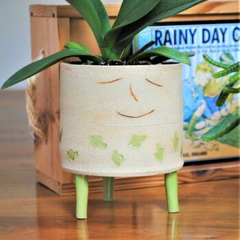 Personalised Ceramic Tripod Face Planter With Leaves, 2 of 8