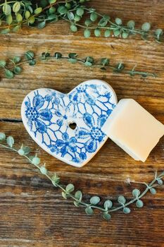 Artrisan Ceramic Soap Dish Heart Shaped Blue Lace, 2 of 2