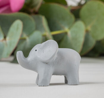 Little Ceramic Elephant ' Sending A Trunkful Of Love', 4 of 10