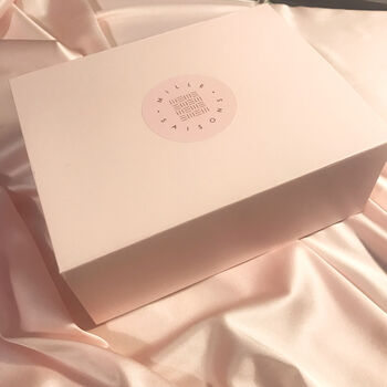 Luxury Scrunchie Fan Box, 6 of 6