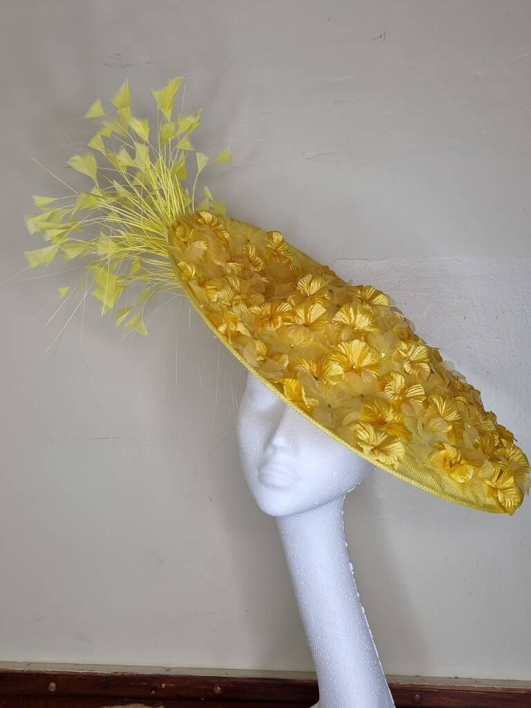 Yellow Large Disc Headpiece With Petals And Flowers, 1 of 4