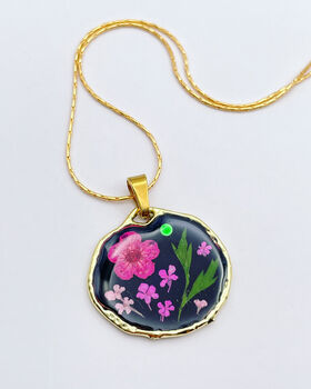 Necklace With Pink Flowers In Black Lacquer, 2 of 9