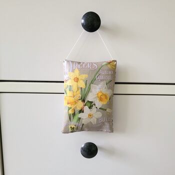 Handmade Daffodil Print Hanging Decoration Scented With Lavender Or Rose Petals, 4 of 5