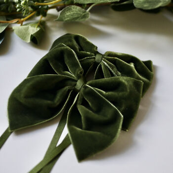 Pair Of Moss Green Velvet Napkin Bows, 3 of 9