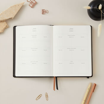 2025 Weekly Planner Black, 11 of 12