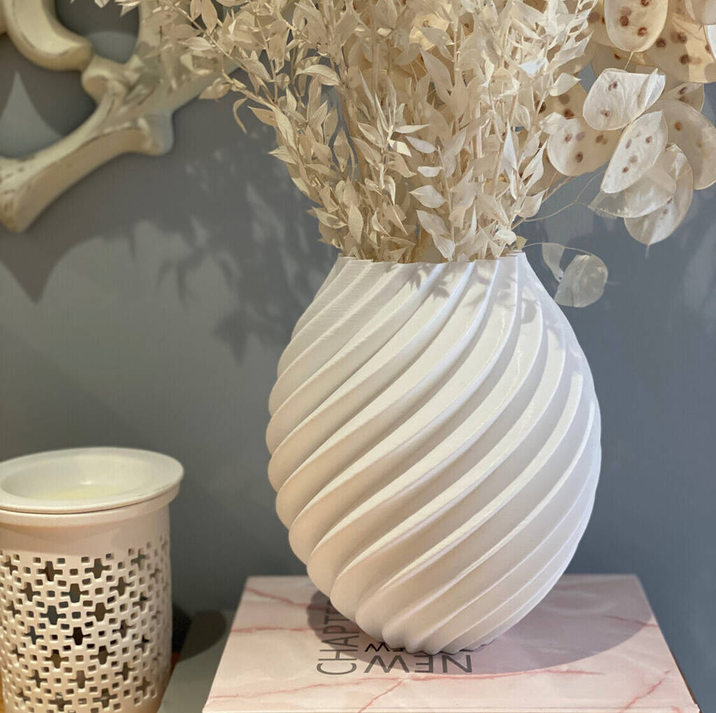 Swirl Vase, 1 of 4