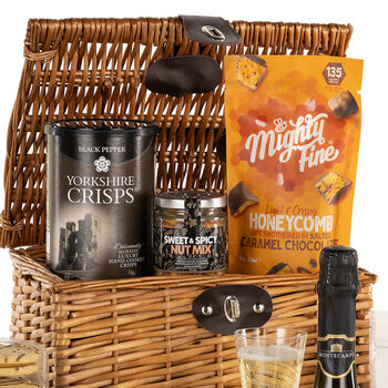The Sparkling Moments Hamper, 2 of 3