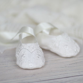 Christening Booties 'Lucy', 4 of 5