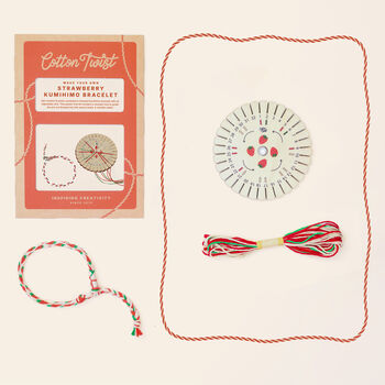 Make Your Own Strawberry Kumihimo Bracelet, 5 of 6