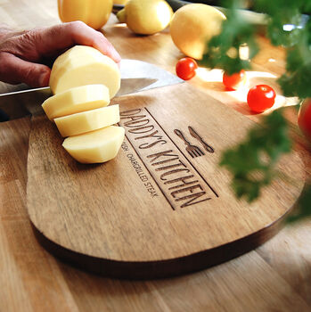Daddy's 'Signature Dish' Personalised Chopping Board, 2 of 5