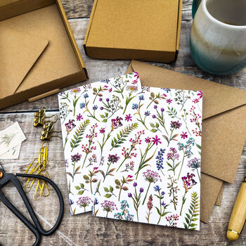 10 X Ditsy Floral Notecards, 4 of 7