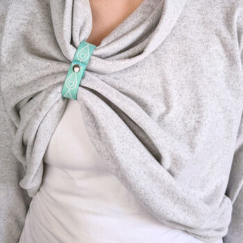 Breastfeeding Clothing Clip, 8 of 12