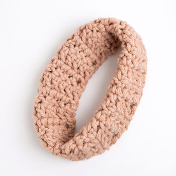 Absolute Beginners Cowl Beginner Crochet Kit, 4 of 10